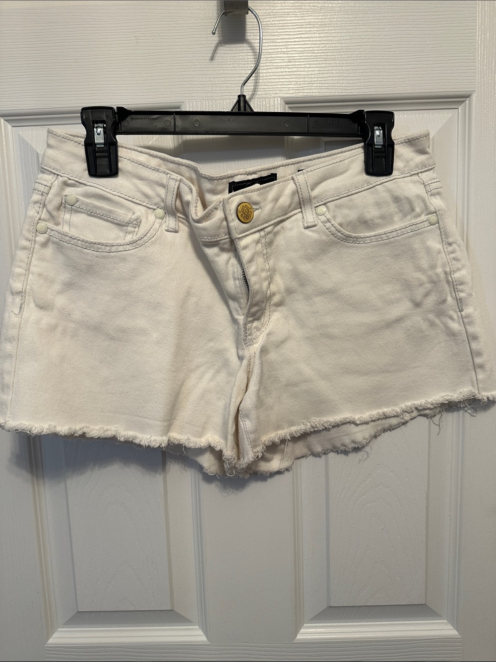 Jessica Simpson Cream Frayed Hem Denim Shorts